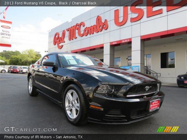2013 Ford Mustang V6 Coupe in Black