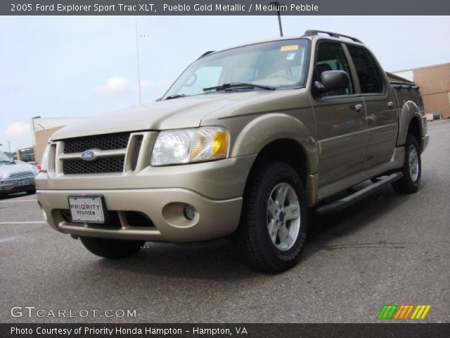 2005 Ford Explorer Sport Trac XLT in Pueblo Gold Metallic