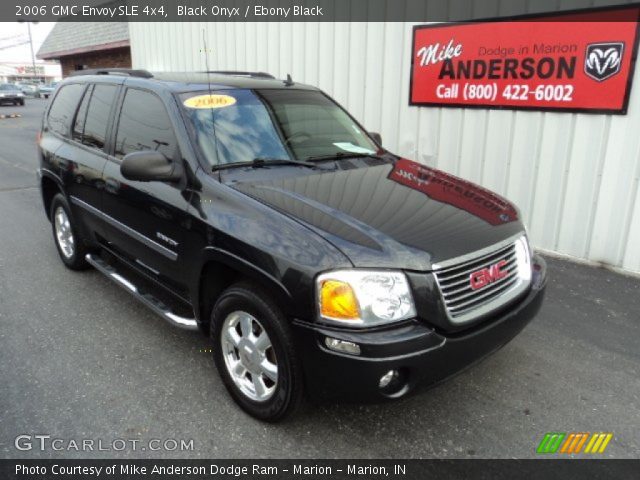 2006 GMC Envoy SLE 4x4 in Black Onyx