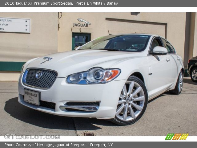 2010 Jaguar XF Premium Sport Sedan in Porcelain White