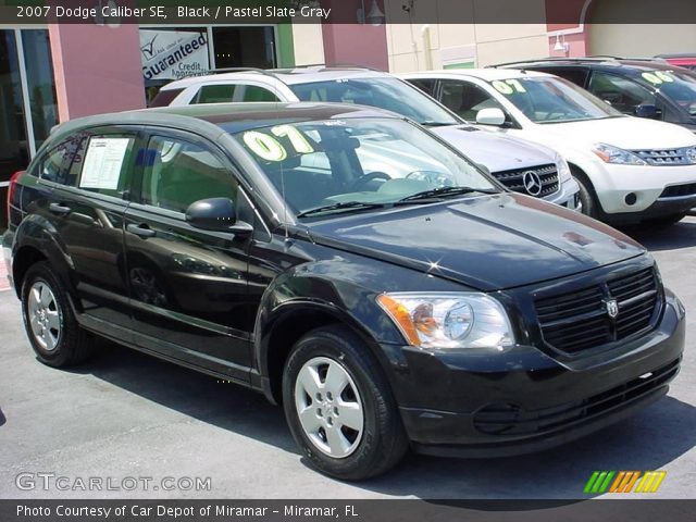 2007 Dodge Caliber SE in Black