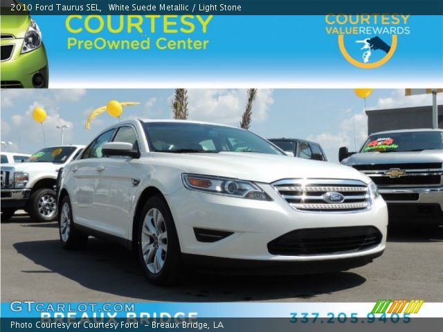 2010 Ford Taurus SEL in White Suede Metallic