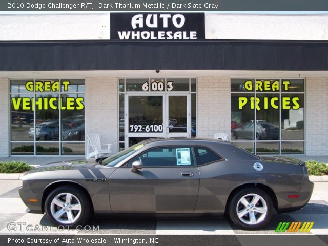 2010 Dodge Challenger R/T in Dark Titanium Metallic