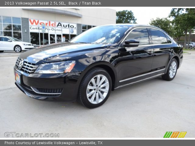 2013 Volkswagen Passat 2.5L SEL in Black