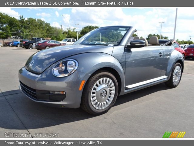 2013 Volkswagen Beetle 2.5L Convertible in Platinum Gray Metallic