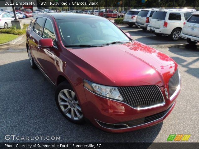 2013 Lincoln MKT FWD in Ruby Red