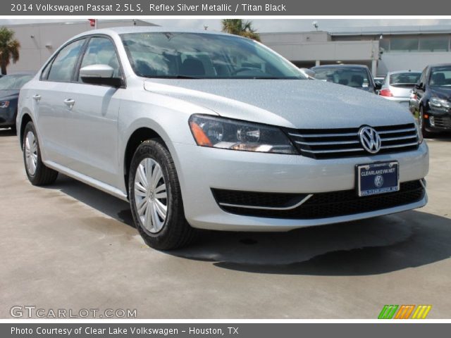 2014 Volkswagen Passat 2.5L S in Reflex Silver Metallic