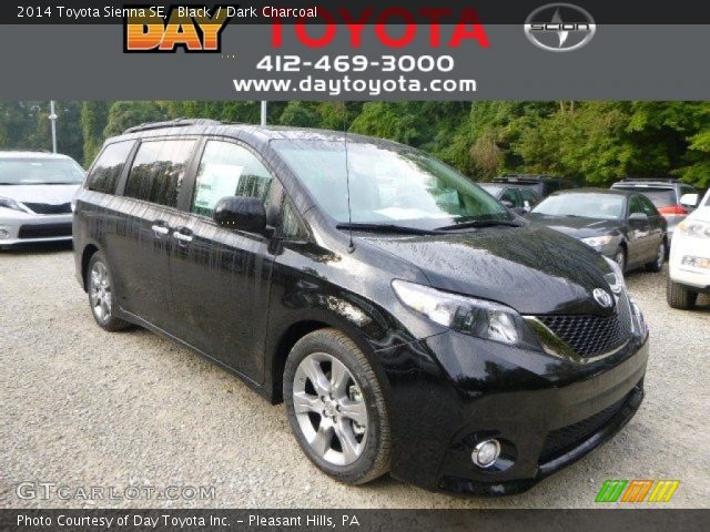 2014 Toyota Sienna SE in Black