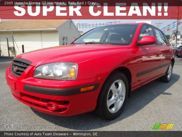 2005 Hyundai Elantra GT Hatchback in Rally Red