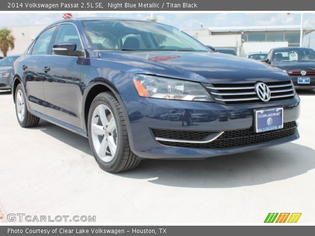 2014 Volkswagen Passat 2.5L SE in Night Blue Metallic