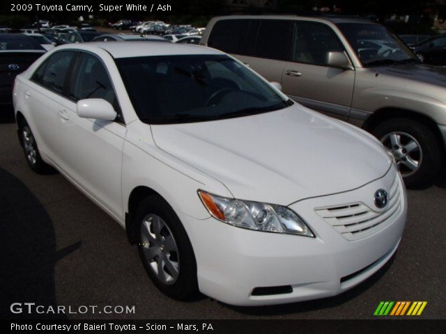 2009 Toyota Camry  in Super White