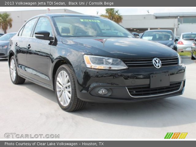 2013 Volkswagen Jetta TDI Sedan in Black Uni