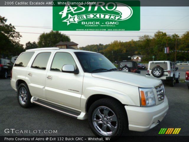 2006 Cadillac Escalade AWD in White Diamond