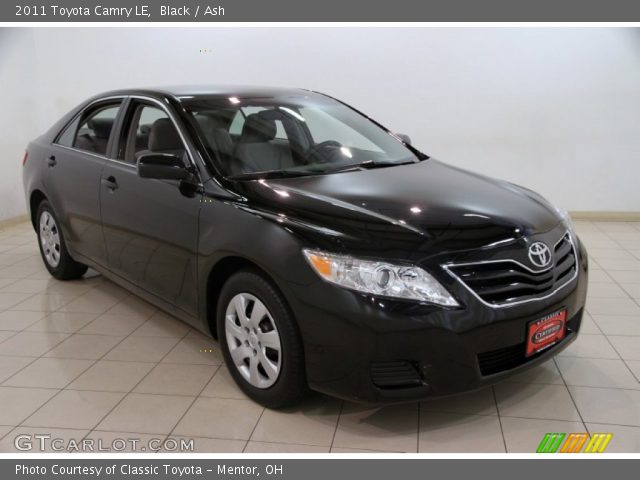 2011 Toyota Camry LE in Black