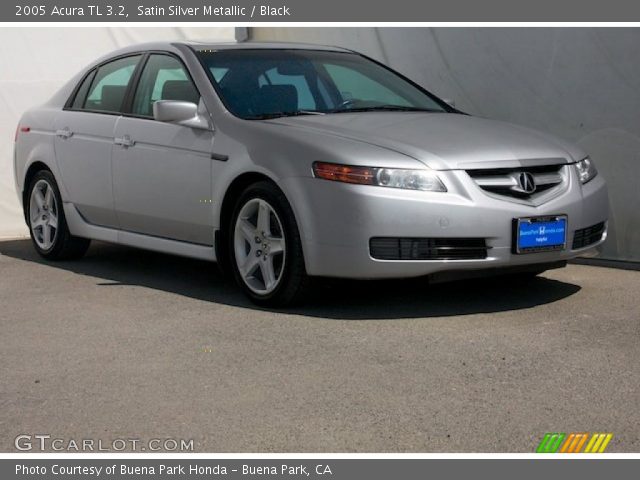 2005 Acura TL 3.2 in Satin Silver Metallic