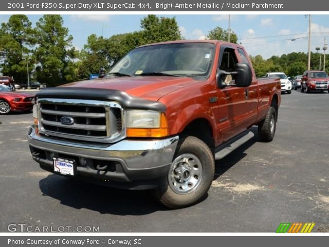 2001 Ford F350 Super Duty XLT SuperCab 4x4 in Bright Amber Metallic