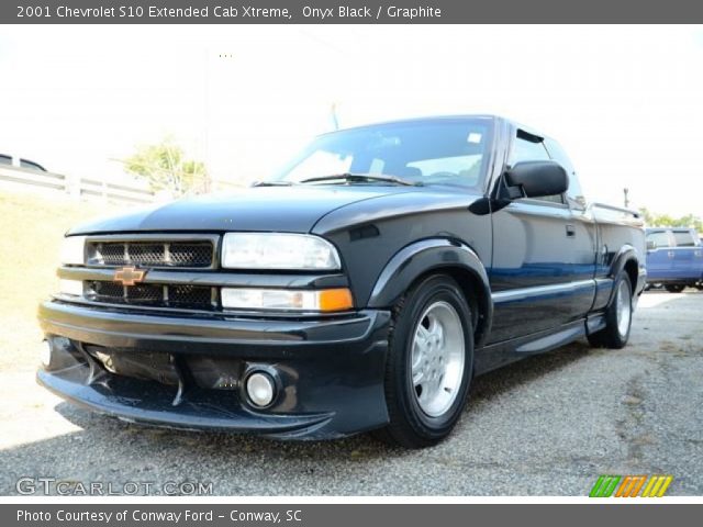 2001 Chevrolet S10 Extended Cab Xtreme in Onyx Black