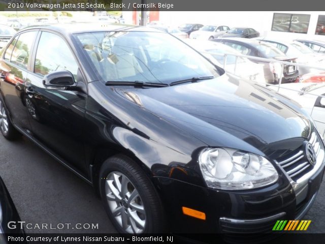 2010 Volkswagen Jetta SE Sedan in Black