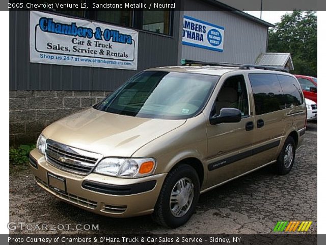 2005 Chevrolet Venture LS in Sandstone Metallic