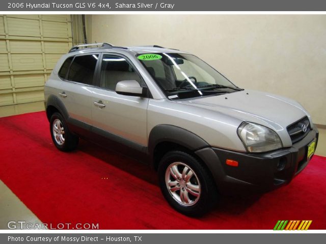 2006 Hyundai Tucson GLS V6 4x4 in Sahara Silver