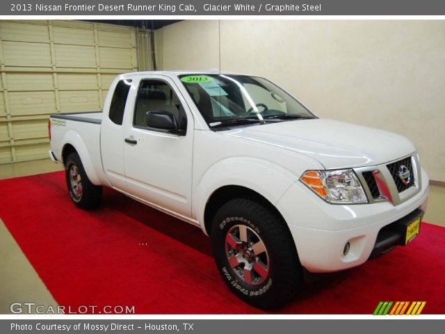 2013 Nissan Frontier Desert Runner King Cab in Glacier White