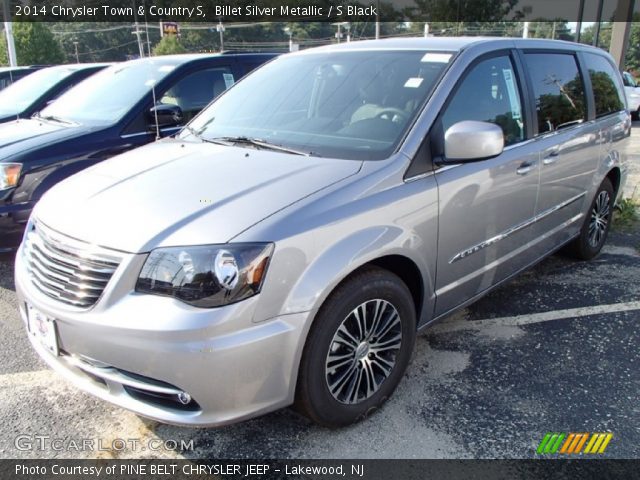 2014 Chrysler Town & Country S in Billet Silver Metallic