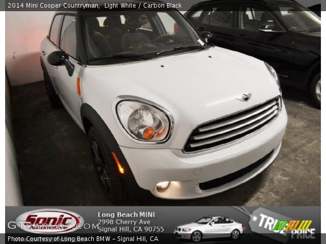 2014 Mini Cooper Countryman in Light White