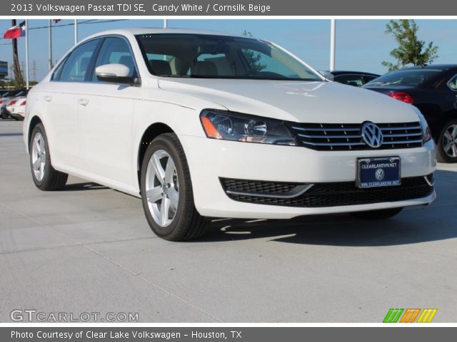 2013 Volkswagen Passat TDI SE in Candy White