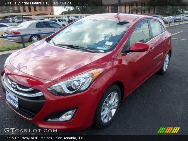 2013 Hyundai Elantra GT in Red