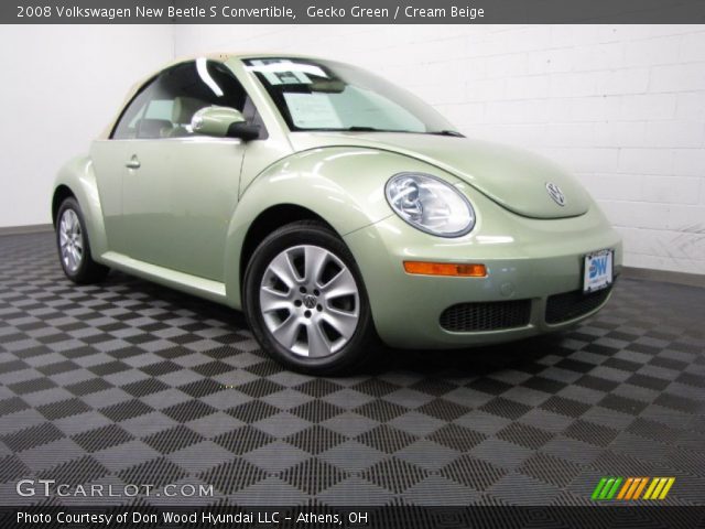 2008 Volkswagen New Beetle S Convertible in Gecko Green
