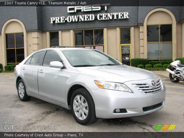 2007 Toyota Camry XLE in Titanium Metallic