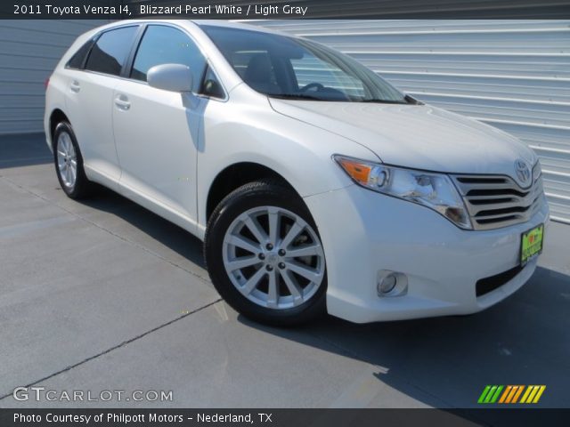2011 Toyota Venza I4 in Blizzard Pearl White