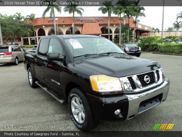 2010 Nissan Titan SE Crew Cab in Galaxy Black