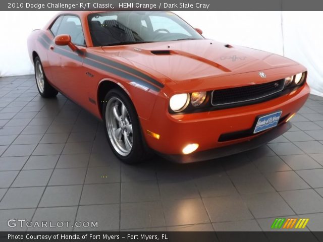 2010 Dodge Challenger R/T Classic in HEMI Orange