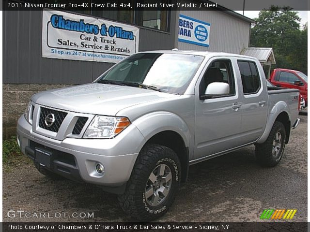 2011 Nissan Frontier Pro-4X Crew Cab 4x4 in Radiant Silver Metallic