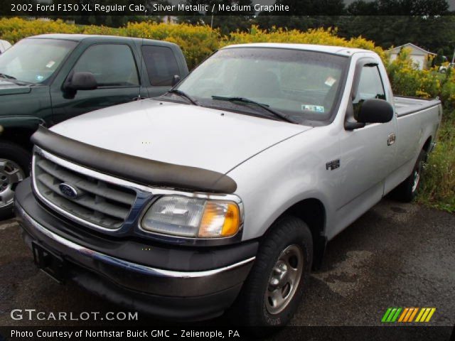 Silver Metallic 2002 Ford F150 Xl Regular Cab Medium