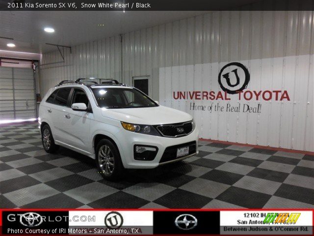 2011 Kia Sorento SX V6 in Snow White Pearl