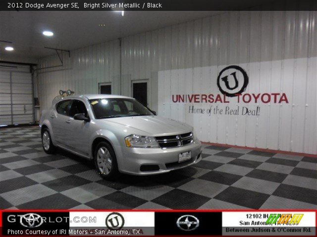 2012 Dodge Avenger SE in Bright Silver Metallic