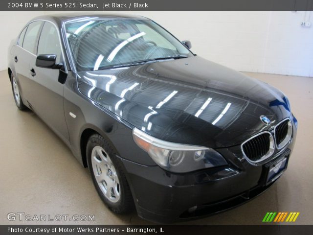 2004 BMW 5 Series 525i Sedan in Jet Black