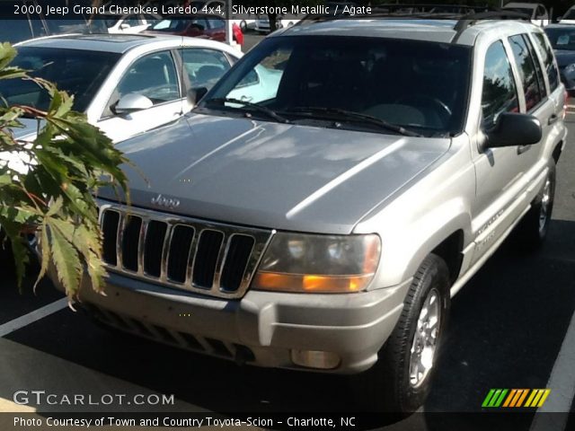 2000 Jeep Grand Cherokee Laredo 4x4 in Silverstone Metallic