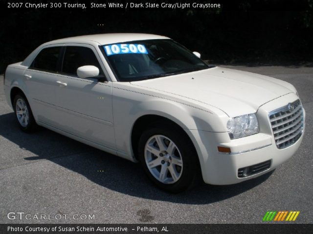 2007 Chrysler 300 Touring in Stone White