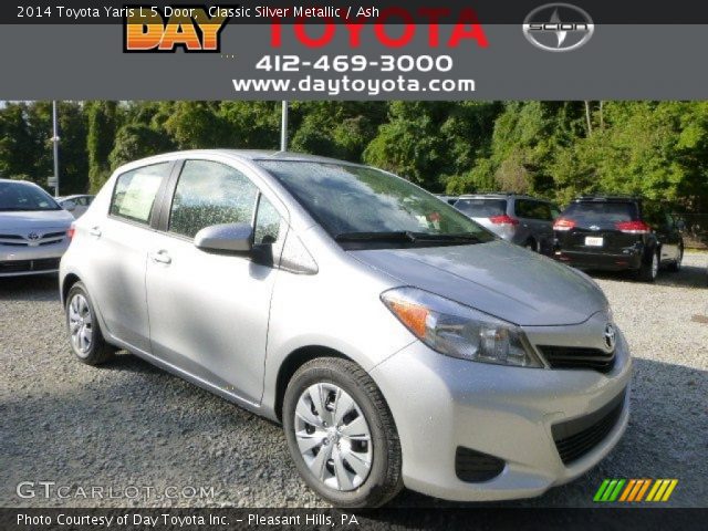 2014 Toyota Yaris L 5 Door in Classic Silver Metallic