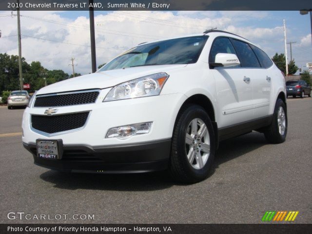 2010 Chevrolet Traverse LT AWD in Summit White