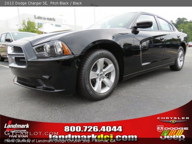 2013 Dodge Charger SE in Pitch Black