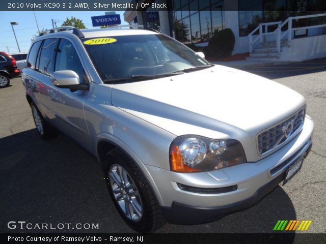 2010 Volvo XC90 3.2 AWD in Silver Metallic