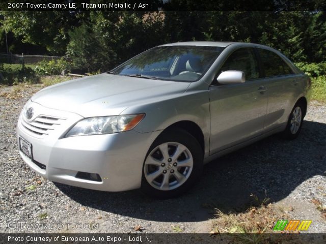 2007 Toyota Camry LE in Titanium Metallic