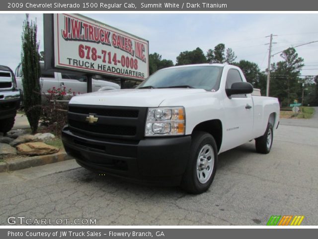 2009 Chevrolet Silverado 1500 Regular Cab in Summit White