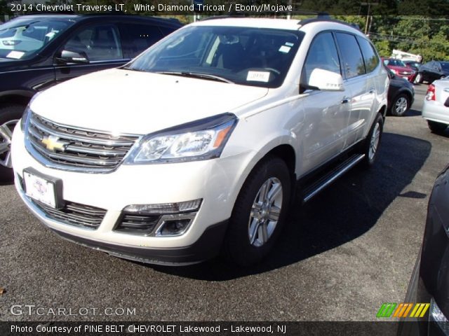 2014 Chevrolet Traverse LT in White Diamond Tricoat