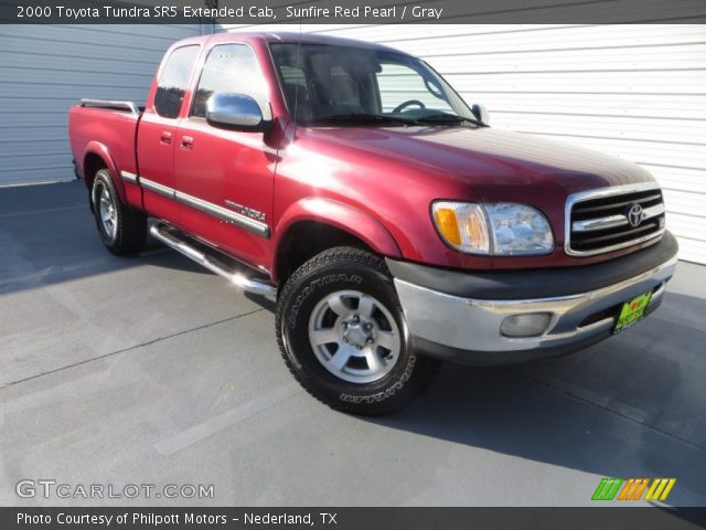 2000 Toyota Tundra SR5 Extended Cab in Sunfire Red Pearl