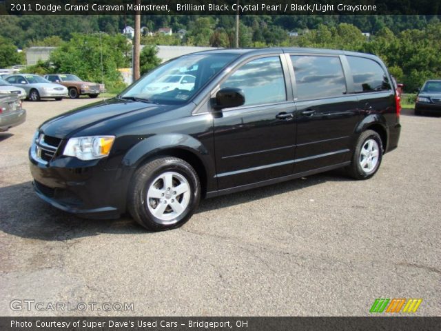 2011 Dodge Grand Caravan Mainstreet in Brilliant Black Crystal Pearl